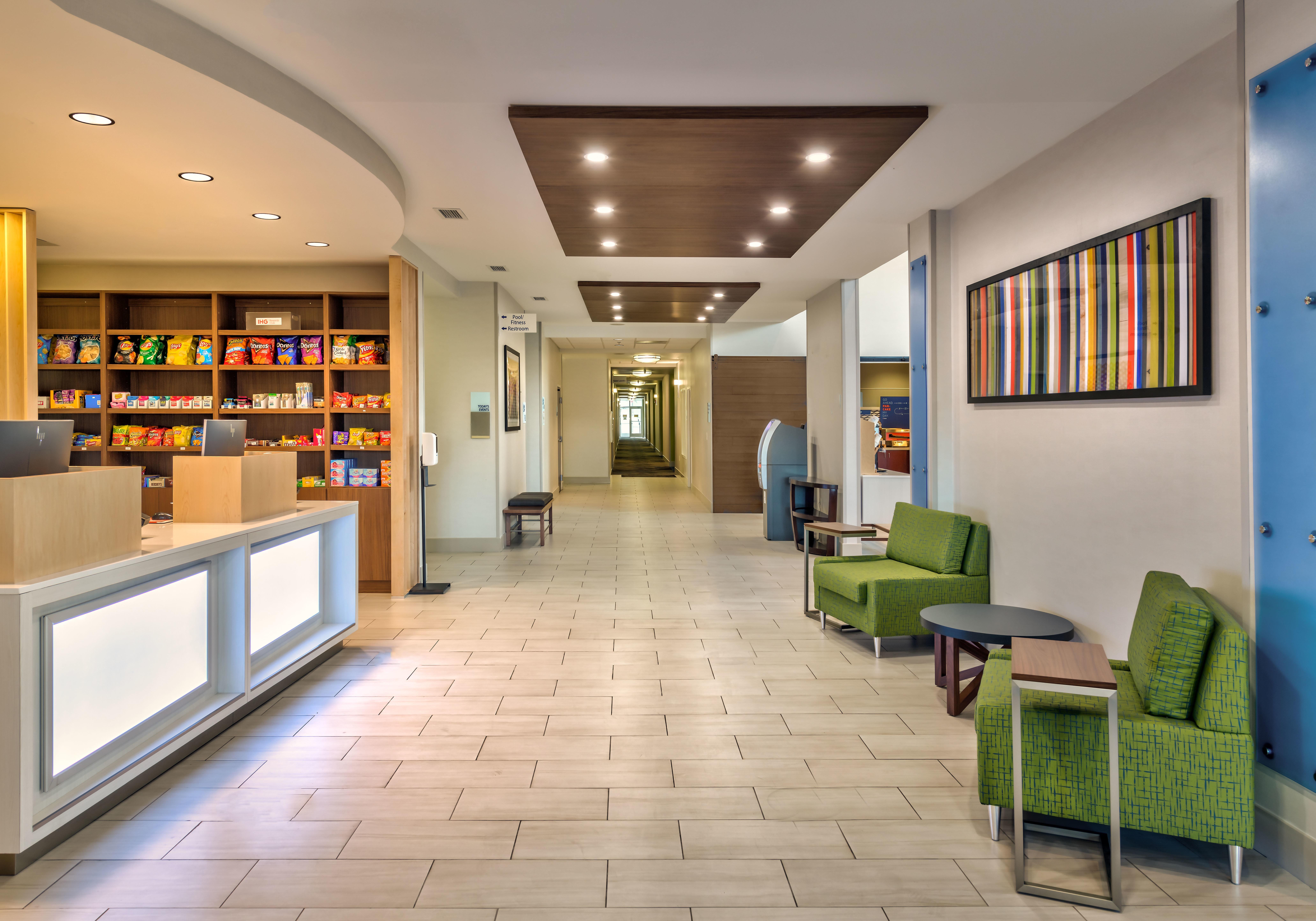 Holiday Inn Express Reno Airport By Ihg Extérieur photo